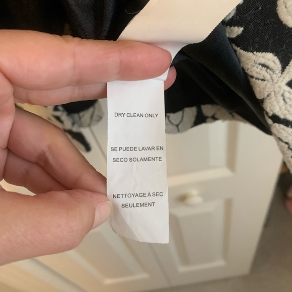 Vintage Kensie designer crop classic floral print button coat black and white - Picture 12 of 15